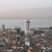 İzmir toplu konut yönetimi